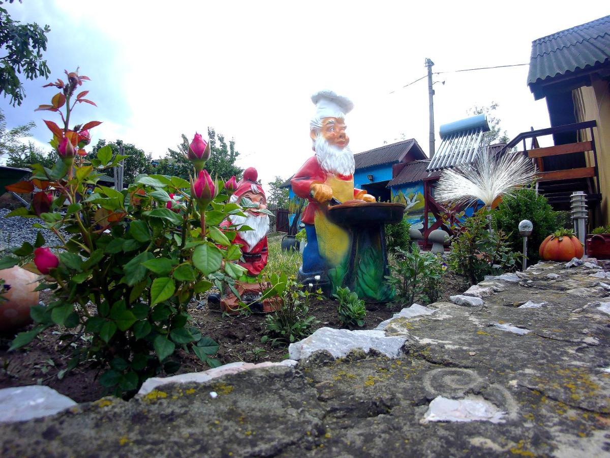Casa Adi Si Maria Hotel Mahmudia Exterior photo